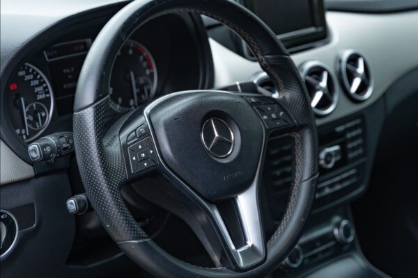 xr:d:DAFRdk2uGV0:369,j:1468581444798750429,t:23110219